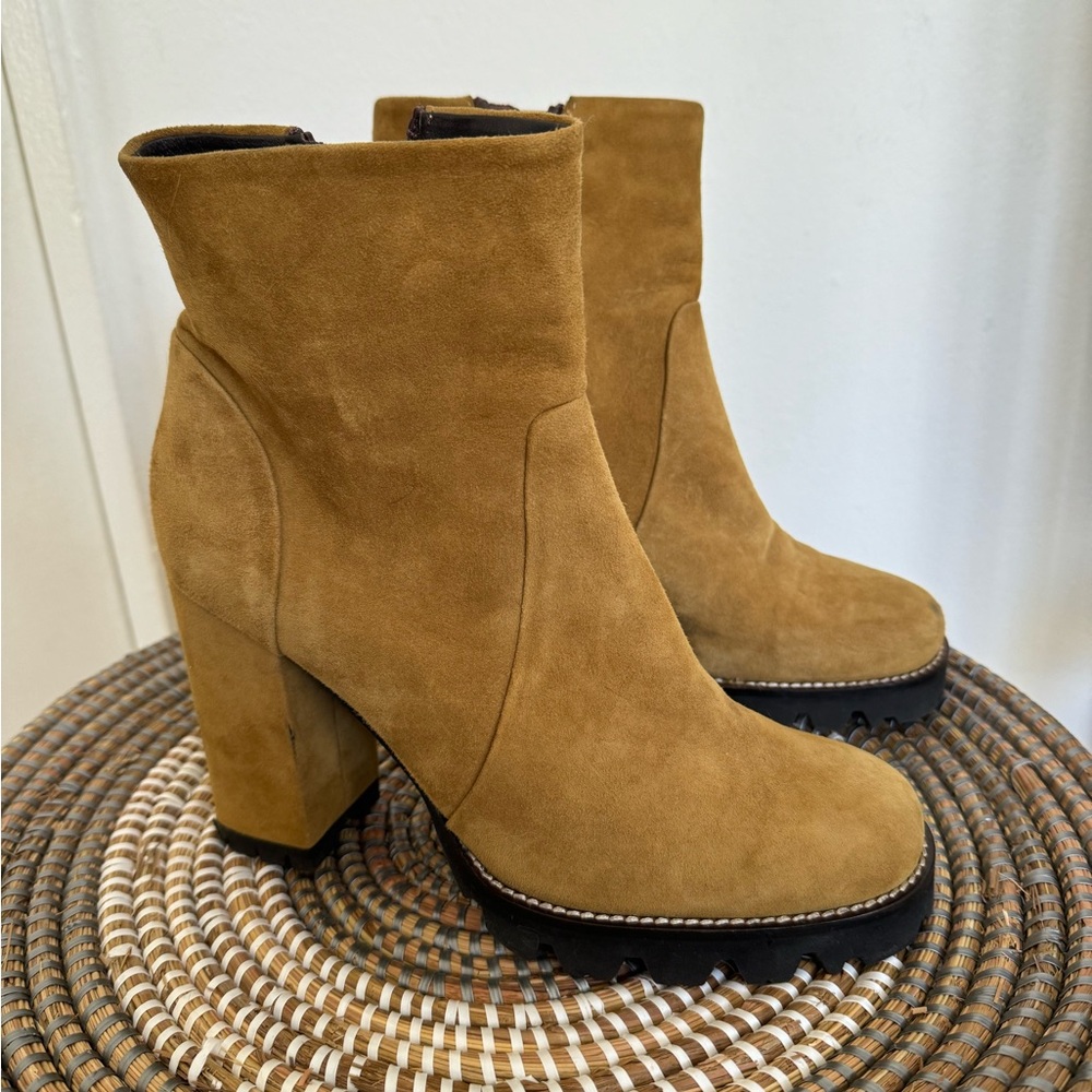 COPY - Minelli Paris Suede Booties Size 38 (7.5 US but fits like an 8)